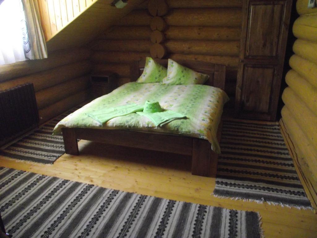 Cabana Piatra Runcului Vatra Moldoviţei Quarto foto